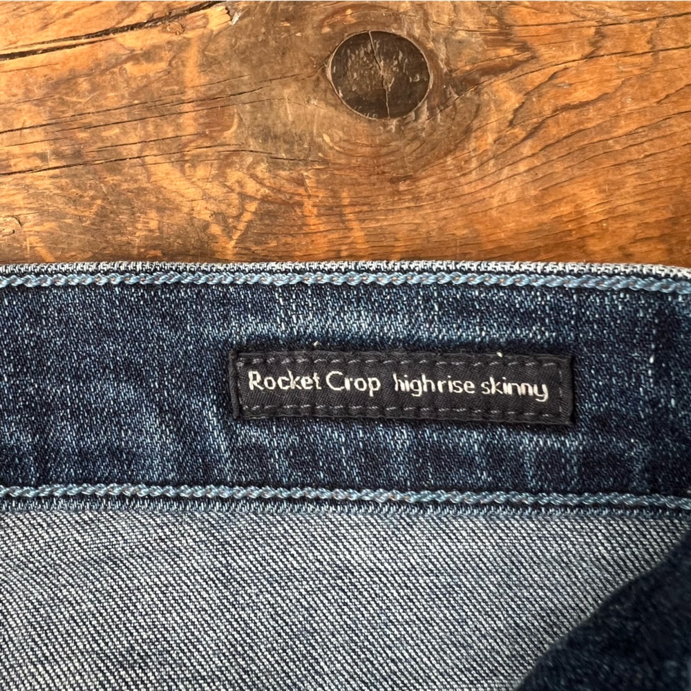 Citizens of Humanity Rocket Crop High-Rise Skinny Jeans - Picture 7 of 10